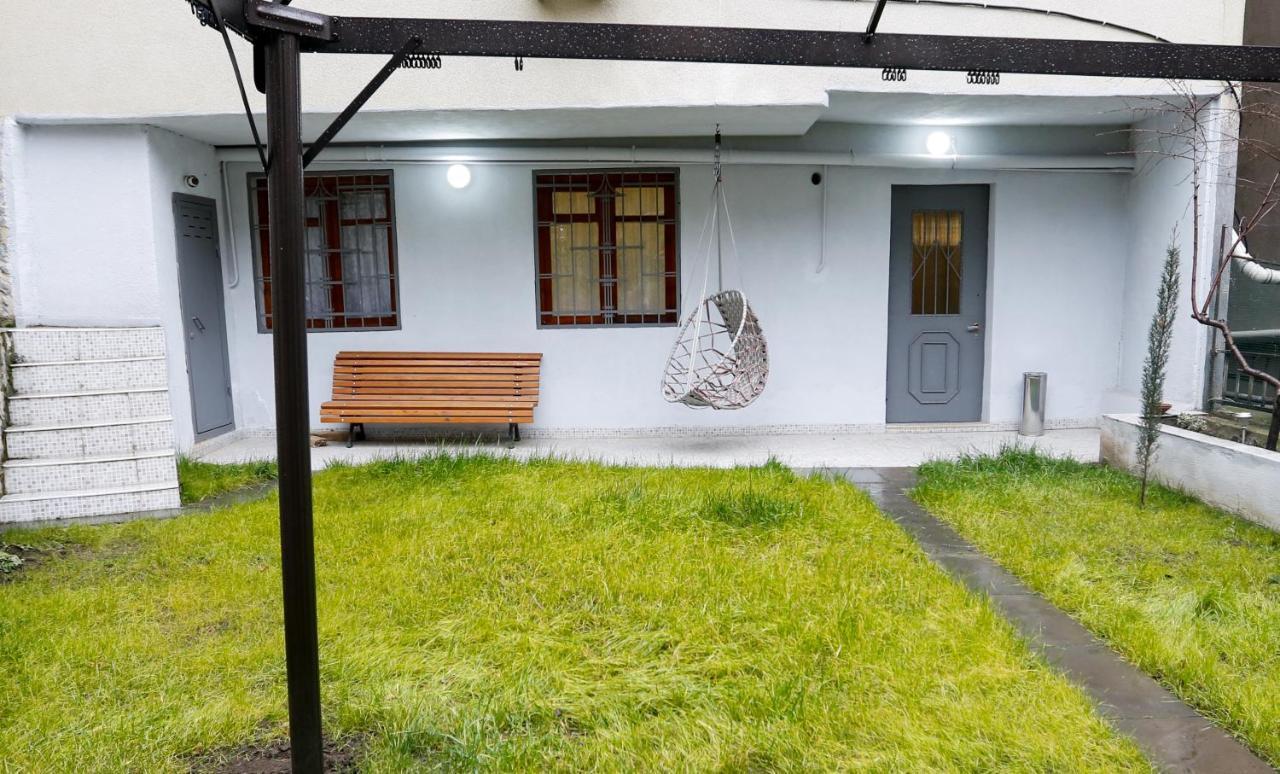 Aleqsandra Tbilisi Exterior foto